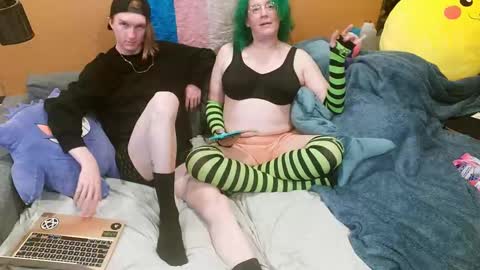 Snapshot of brattybekka chatting on 13, 9, 2025 brattybekka online show from 13, 9, 2025