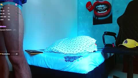 Snapshot of bray_hotboy chatting on 8, 12, 2024 Bray Hotboy online show from 8, 12, 2024