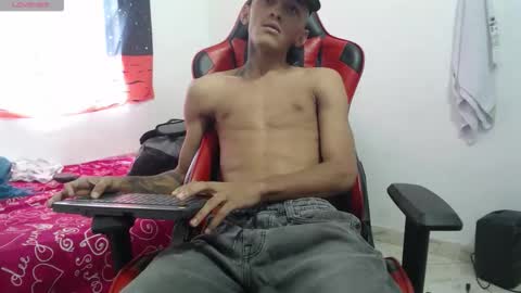 Snapshot of brayan_chevignon chatting on 26, 10, 2025 brayan_chevignon online show from 26, 10, 2025