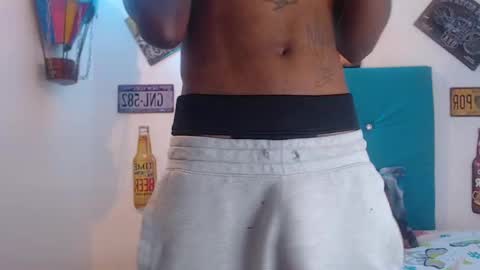 Snapshot of breazer__ chatting on 12, 3, 2025 breazer__ online show from 12, 3, 2025