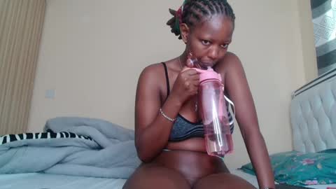 bree_beauty online show from 13, 5, 2026