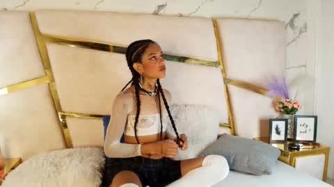 Snapshot of bree_hills chatting on 2, 10, 2025 Bree Hills online show from 2, 10, 2025