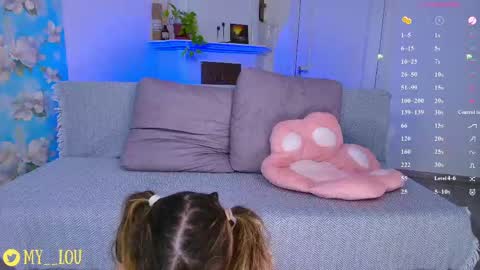Ashley Dolce and Lou online show from 18, 5, 2026