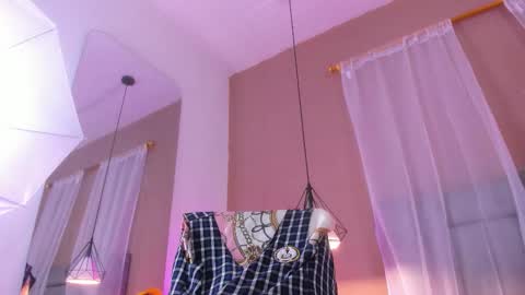 Snapshot of brenda_lott chatting on 14, 12, 2025 Brenda online show from 14, 12, 2025