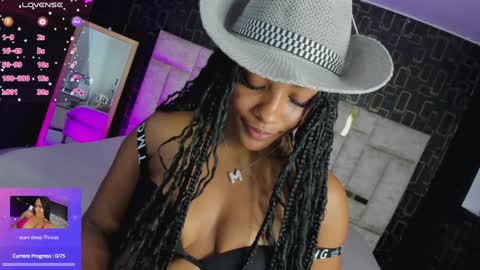 Snapshot of brenda_nova18 chatting on 27, 1, 2025 Brenda online show from 27, 1, 2025