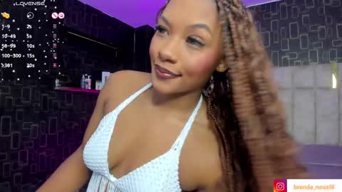 Snapshot of brenda_nova18 chatting on 19, 2, 2025 Brenda online show from 19, 2, 2025