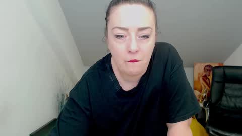 Brenda Skye online show from 17, 12, 2024