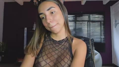 brendaaguerra online show from 15, 12, 2024