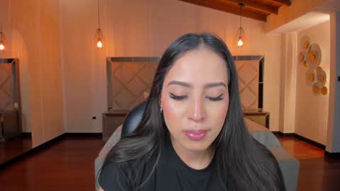 Snapshot of brennawalker chatting on 12, 12, 2024 Brenna Walker IG 4lexandracasas online show from 12, 12, 2024