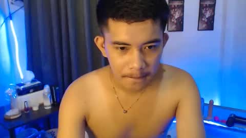 Snapshot of brent_handsome chatting on 27, 11, 2025 brent_handsome online show from 27, 11, 2025