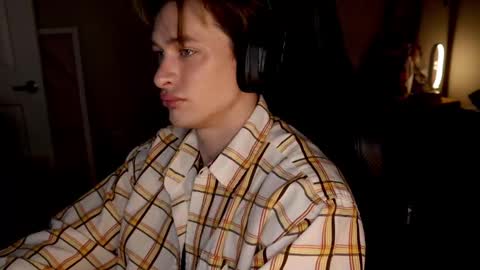 Snapshot of brentonverde chatting on 9, 1, 2025 brentonverde online show from 9, 1, 2025