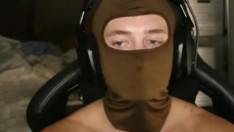 Snapshot of brentonverde chatting on 7, 11, 2025 brentonverde online show from 7, 11, 2025