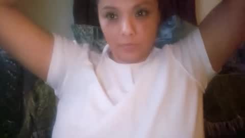 MeganDLoves online show from 6, 3, 2025