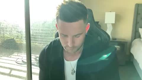 Brett Mycles online show from 30, 12, 2024