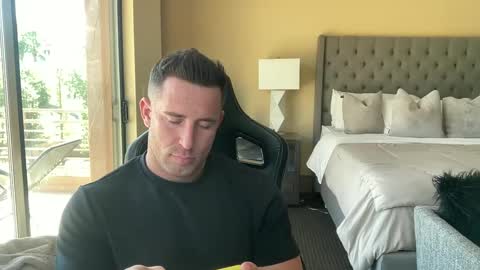 Brett Mycles online show from 2, 10, 2025