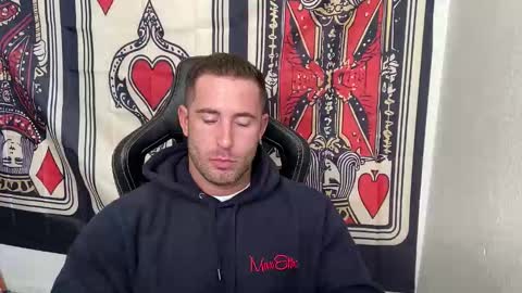 Brett Mycles online show from 3, 12, 2025