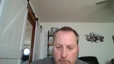 Snapshot of brettsky chatting on 12, 12, 2024 hey online show from 12, 12, 2024