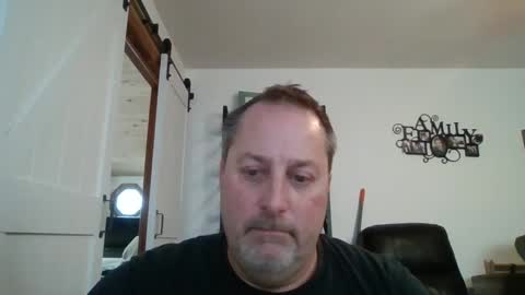 Snapshot of brettsky chatting on 15, 12, 2024 hey online show from 15, 12, 2024