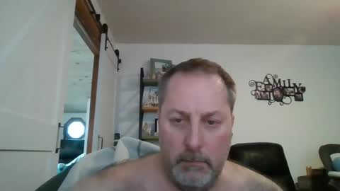 Snapshot of brettsky chatting on 28, 1, 2025 hey online show from 28, 1, 2025