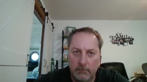 Snapshot of brettsky chatting on 16, 2, 2025 hey online show from 16, 2, 2025
