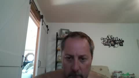 Snapshot of brettsky chatting on 8, 9, 2025 hey online show from 8, 9, 2025
