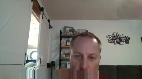 Snapshot of brettsky chatting on 6, 11, 2025 hey online show from 6, 11, 2025