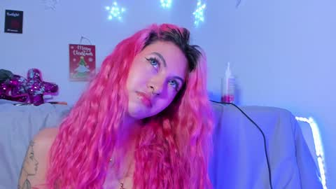 Snapshot of bri_cullen chatting on 4, 1, 2025 Bri cullen online show from 4, 1, 2025