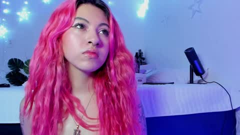 Snapshot of bri_cullen chatting on 5, 1, 2025 Bri cullen online show from 5, 1, 2025