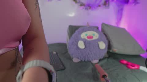 Snapshot of bri_cullen chatting on 14, 10, 2025 Bri cullen online show from 14, 10, 2025