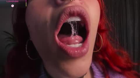 Snapshot of bri_von_dhara_ chatting on 9, 10, 2025 Bri  online show from 9, 10, 2025
