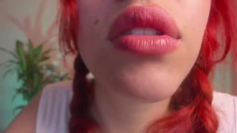 Snapshot of bri_von_dhara_ chatting on 23, 10, 2025 Bri  online show from 23, 10, 2025