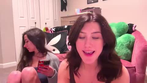 Snapshot of briadominick chatting on 5, 2, 2025 Brianna3 online show from 5, 2, 2025