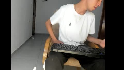 Snapshot of brian_god chatting on 9, 9, 2025 brian god online show from 9, 9, 2025