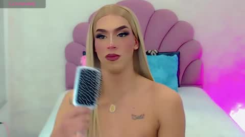 BRIANA online show from 18, 2, 2025