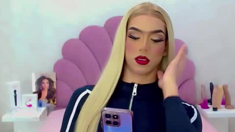 BRIANA online show from 19, 2, 2026