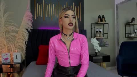 Snapshot of briana_white chatting on 13, 2, 2025 briana_white online show from 13, 2, 2025