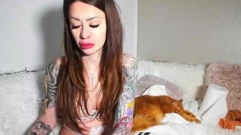 Snapshot of brianadiamondxxx chatting on 4, 5, 2026 brianadiamondxxx online show from 4, 5, 2026