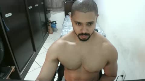 Snapshot of brianaries chatting on 28, 4, 2026 brianaries online show from 28, 4, 2026