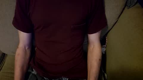 Snapshot of briang84 chatting on 27, 10, 2025 briang84 online show from 27, 10, 2025