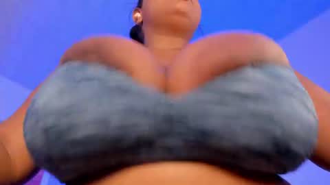Snapshot of brianna_bigboobs chatting on 18, 7, 2026 online show from 18, 7, 2026