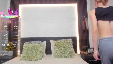 Briana online show from 6, 10, 2025