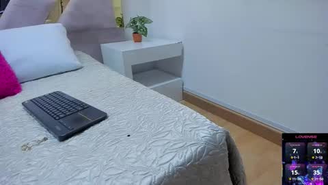 Brianna  online show from 21, 10, 2025