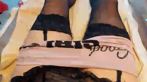 Snapshot of brianriver chatting on 17, 12, 2025 brianriver online show from 17, 12, 2025