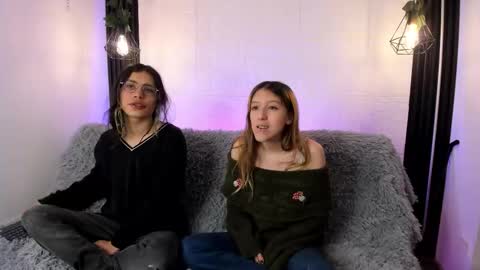 Snapshot of briarandblair chatting on 23, 10, 2025 briarandblair online show from 23, 10, 2025