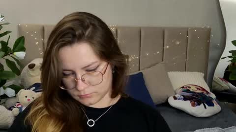 briarwynn online show from 10, 6, 2026