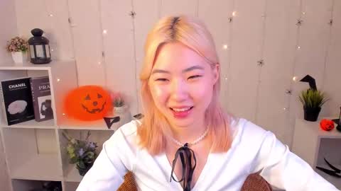 Bridget online show from 30, 10, 2025