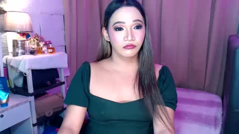 Snapshot of bridgettlovesyou chatting on 14, 2, 2025 BRIDGETT online show from 14, 2, 2025