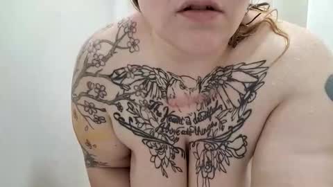 Snapshot of briebaby88 chatting on 17, 3, 2026 Leela Marie xo online show from 17, 3, 2026