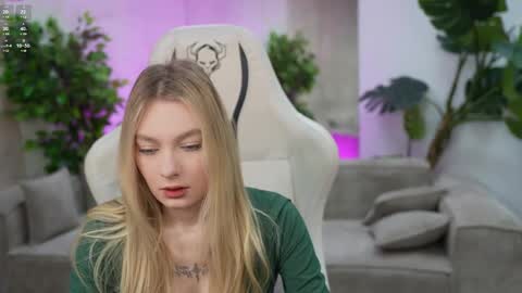 Diamonds Girls online show from 11, 3, 2025