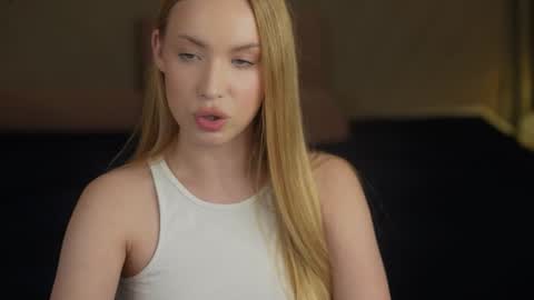 Diamonds Girls online show from 17, 9, 2025